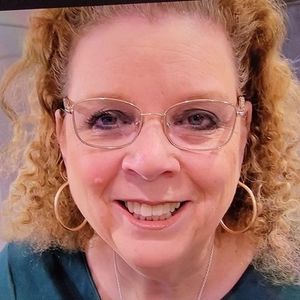 Meet your Posher, Mary beth